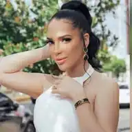 Amelia Alcantara La More WhatsApp Channel