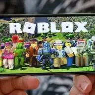 CHIP | Roblox WhatsApp Channel