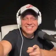 Danny Cruz Radio WhatsApp Channel