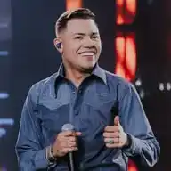 Felipe Araújo WhatsApp Channel