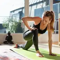 FIT FOR FUN | Workouts – Bauch, Beine, Po und mehr WhatsApp Channel