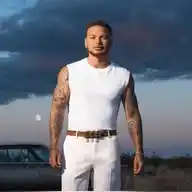 Kane Brown WhatsApp Channel