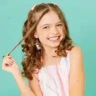 Mari Campolongo WhatsApp Channel