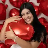 Maria Fernanda Cardona  WhatsApp Channel