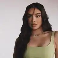 MIA SALINAS✰ WhatsApp Channel