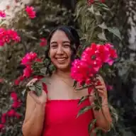 The Bucket List Latina WhatsApp Channel