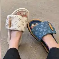 LUXURY SHOPPING WhatsApp Channel