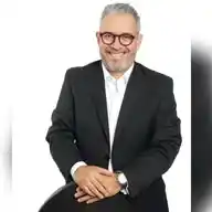 Erick Becerra WhatsApp Channel