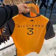 Jastip F1 Merch - Offline & Online WhatsApp Channel