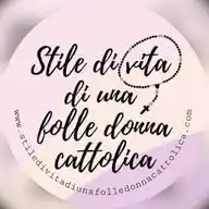 Stile di vita di una folle donna cattolica WhatsApp Channel