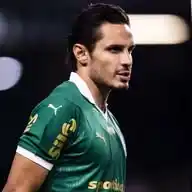 Raphael Veiga ®️ WhatsApp Channel