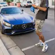 Roberto Store WhatsApp Channel