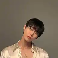 동영이 WhatsApp Channel