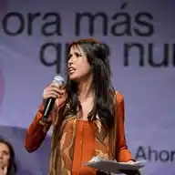 MARTINA VELARDE WhatsApp Channel