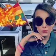 La súper interesante vida de Jonathan  WhatsApp Channel
