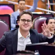 Rafael Fararoni WhatsApp Channel