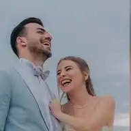 Büşra Topan WhatsApp Channel