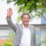 Juan José Frangie WhatsApp Channel