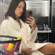 Laalegrecarla WhatsApp Channel