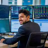Mehran Khan - Founder & C-E-O Of Traders Hub WhatsApp Channel