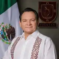 Huacho Díaz Mena WhatsApp Channel