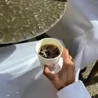 مخرج شعر WhatsApp Channel