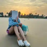 Lifestyle & Book blogging✨ WhatsApp Channel