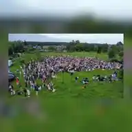Samen buiten zingen aan de Pruimendijk in Ridderkerk WhatsApp Channel