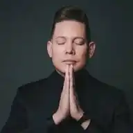 Bispo Bruno Leonardo  WhatsApp Channel