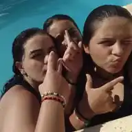 re cachivaches WhatsApp Channel