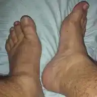 👣 PIES MASCULINOS📌 WhatsApp Channel