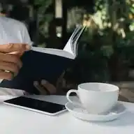 Entre Letras Y Un Café WhatsApp Channel