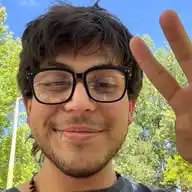 LAS CRÓNICAS DE KIKOLAS😎 WhatsApp Channel