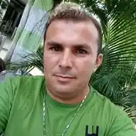 Adriano WhatsApp Channel