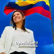 Paola Holguín  WhatsApp Channel