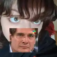 Sele siendo Ceci WhatsApp Channel