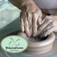 Cerámica "De Las Casas" - Emprendimiento familiar que ofrece servicios de Artes Del Fuego 🔥 WhatsApp Channel