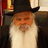 הרב דניאל זר WhatsApp Channel