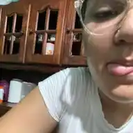 mis mia ☺️💓 WhatsApp Channel