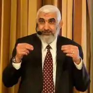 الدكتور راغب السرجاني WhatsApp Channel