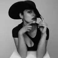 Bella_apont WhatsApp Channel
