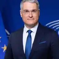 Dragoș Pîslaru - europarlamentar 🇹🇩 WhatsApp Channel