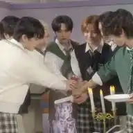 SKZ TRADUCCIONES ✅ WhatsApp Channel