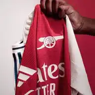 Arsenal FC WhatsApp Channel