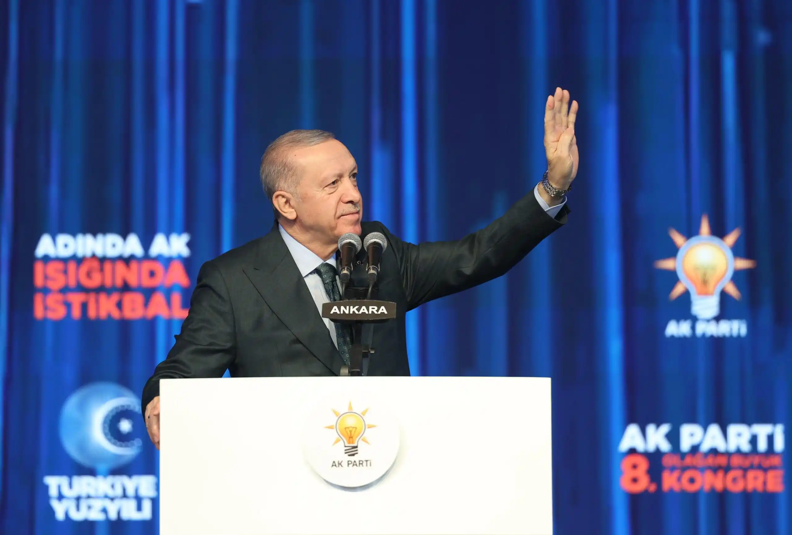 Image from Abdulkadir Uraloğlu: AK Parti’mizin 8. Olağan Kongresi’ni, Cumhurbaşkanımız Sn. Recep Tayyi...