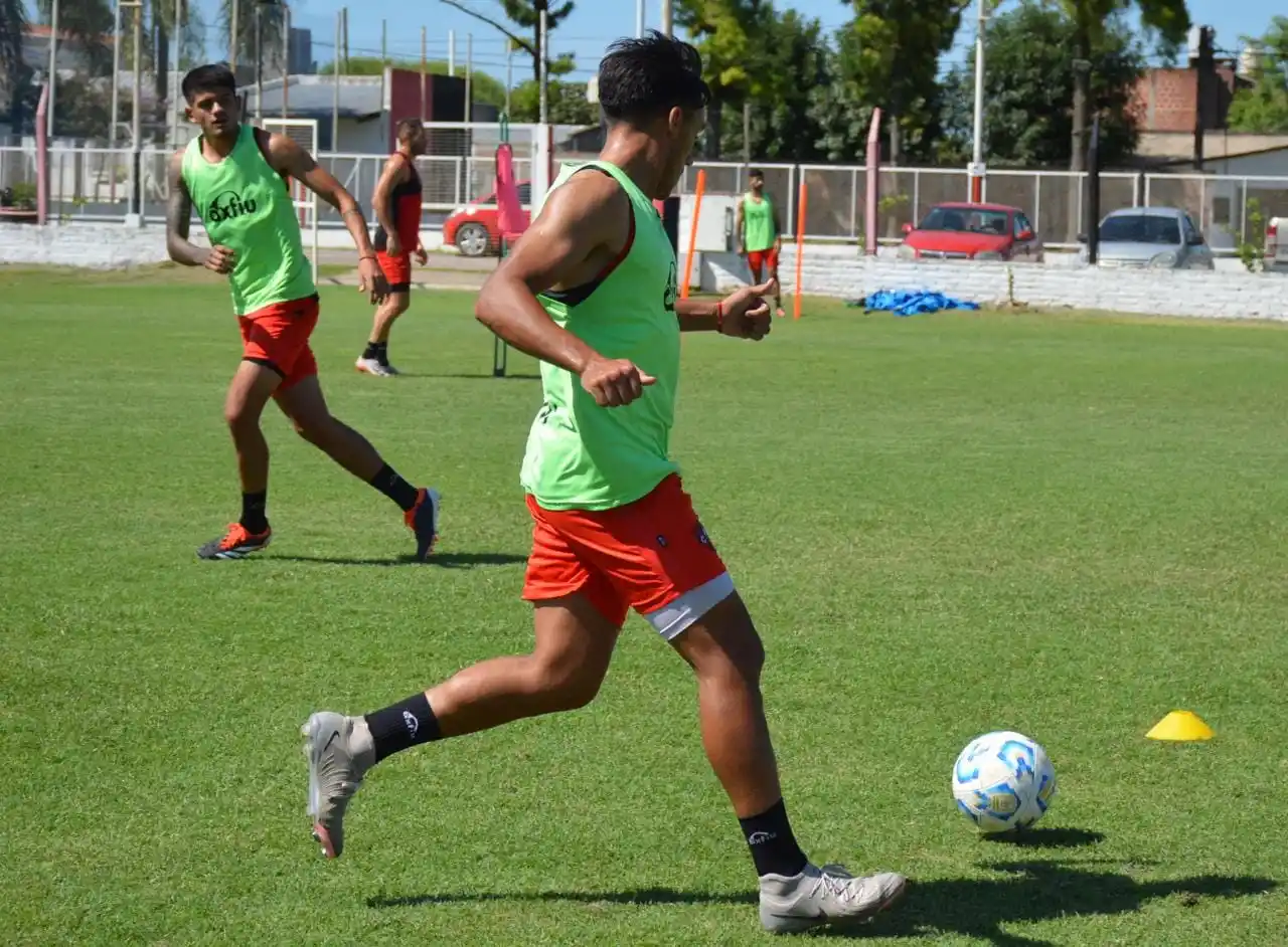 Image from Club Atlético Patronato: 🔜📆 En marcha la semana de trabajo del Rojiné <a class="text-blue-5...