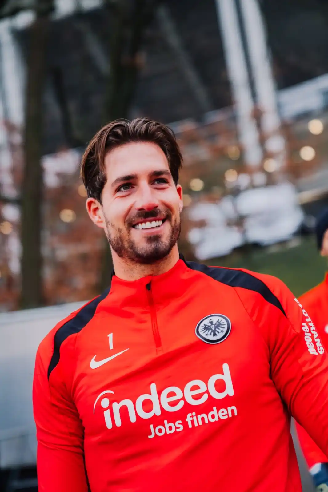 Image from Eintracht Frankfurt: „𝙽𝚊𝚑 𝚊𝚗 𝚍𝚒𝚎 𝙿𝚎𝚛𝚏𝚎𝚔𝚝𝚒𝚘𝚗 𝚔𝚘𝚖𝚖𝚎𝚗“ 🎙️  👉 Kevin T...