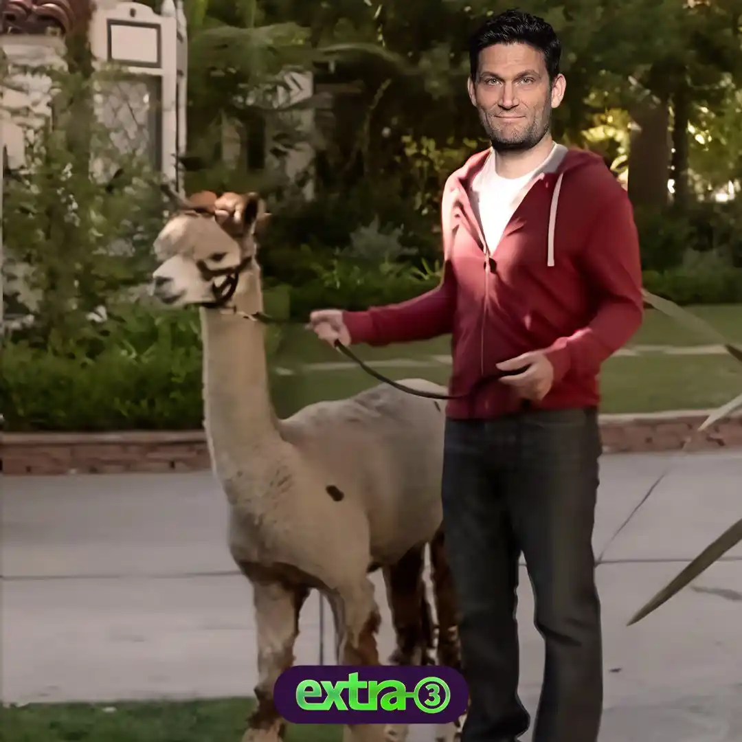 Image from extra3: Guckt mal, was wir dabei haben - die neueste Sendung! Vor der Wahl geh...