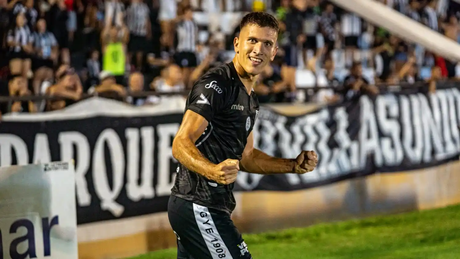 Gimnasia y Esgrima Mza post