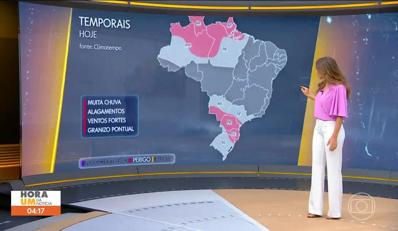 Image from Hora 1: O calorão se mantém hoje em boa parte do país, mas há risco de tempora...
